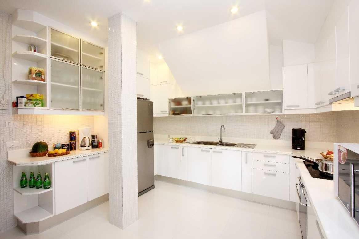 Nakawanna Villa Phuket Екстериор снимка