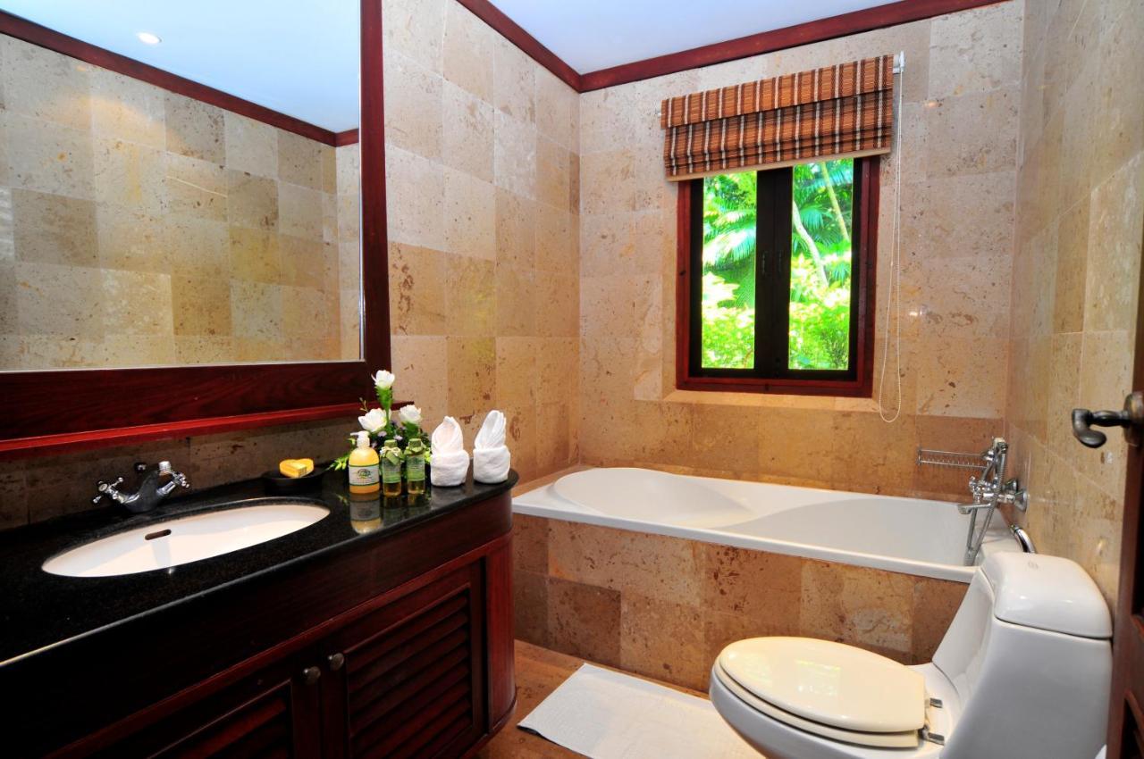 Nakawanna Villa Phuket Екстериор снимка