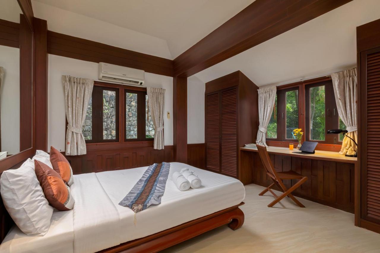 Nakawanna Villa Phuket Екстериор снимка