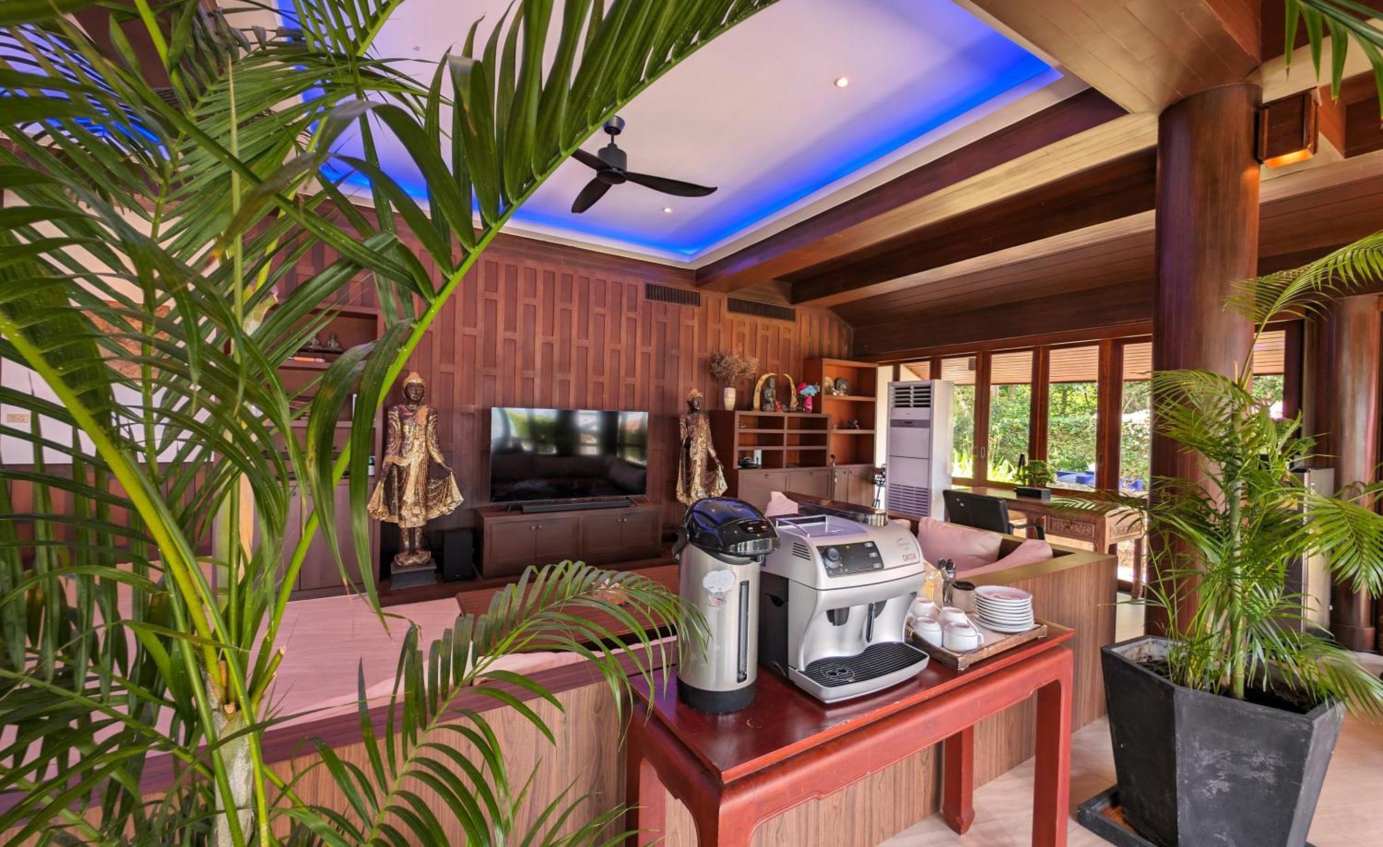 Nakawanna Villa Phuket Екстериор снимка