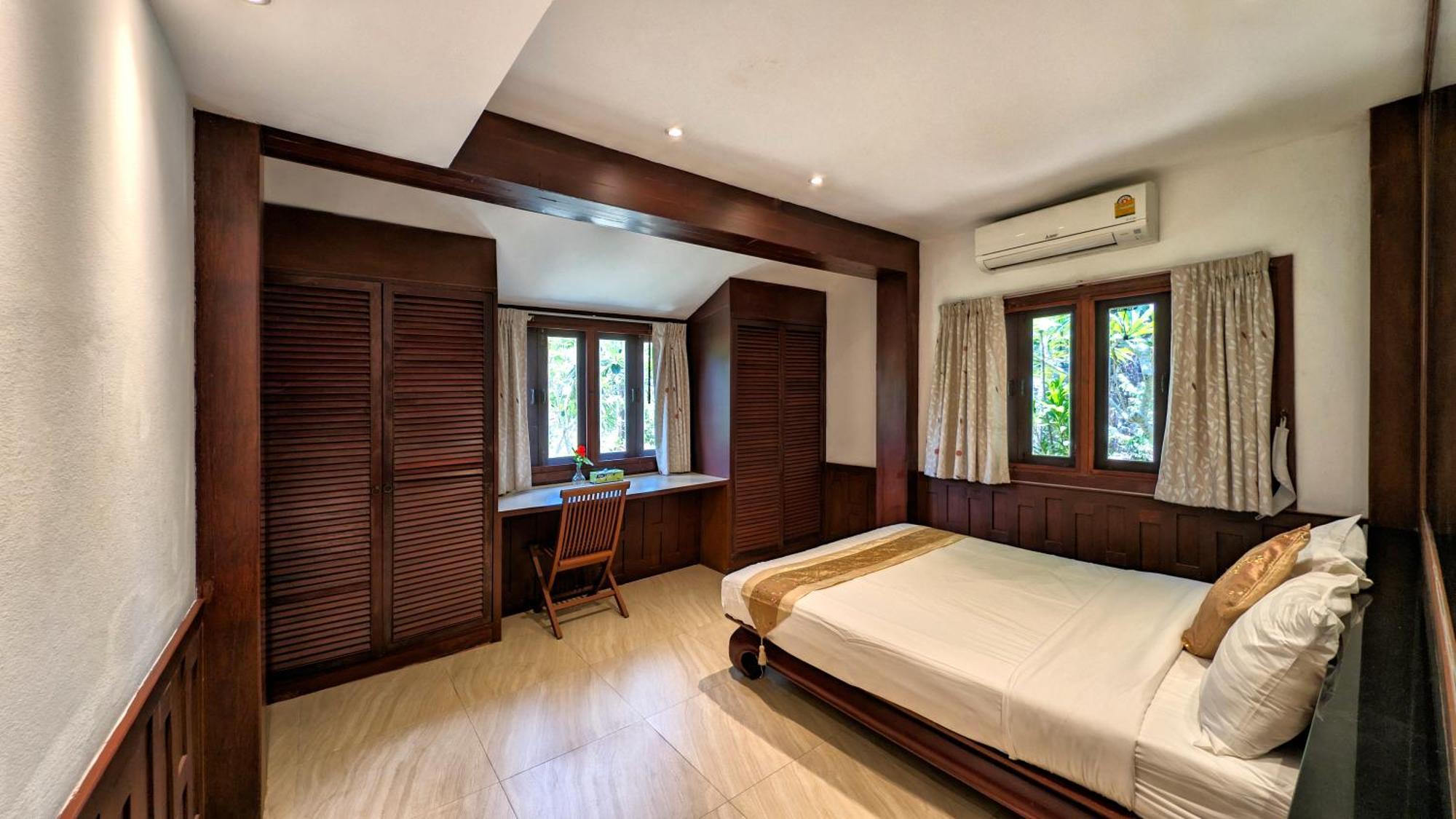 Nakawanna Villa Phuket Екстериор снимка