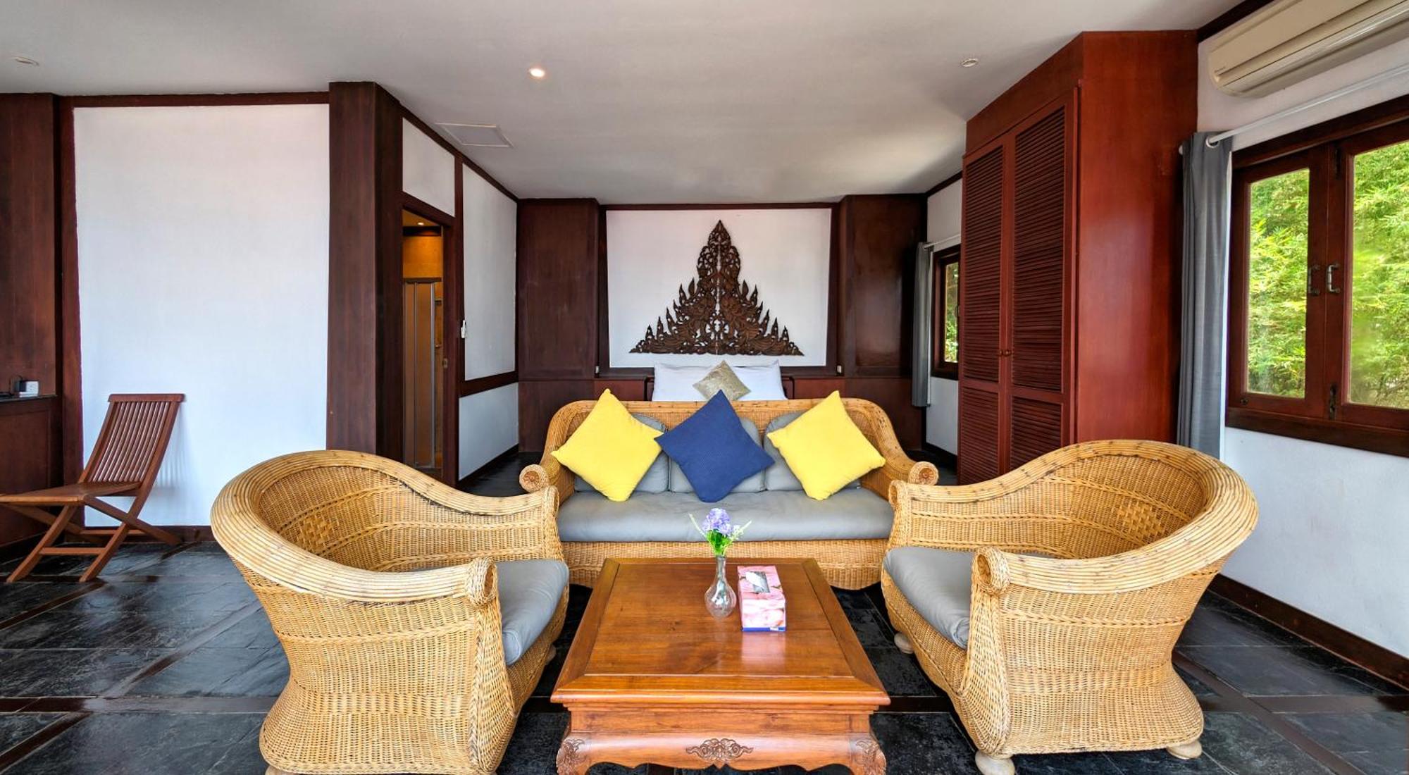Nakawanna Villa Phuket Екстериор снимка